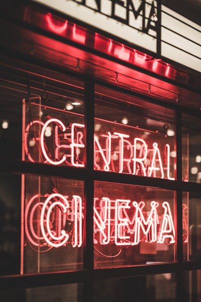 红色中央电影院LED灯标志
